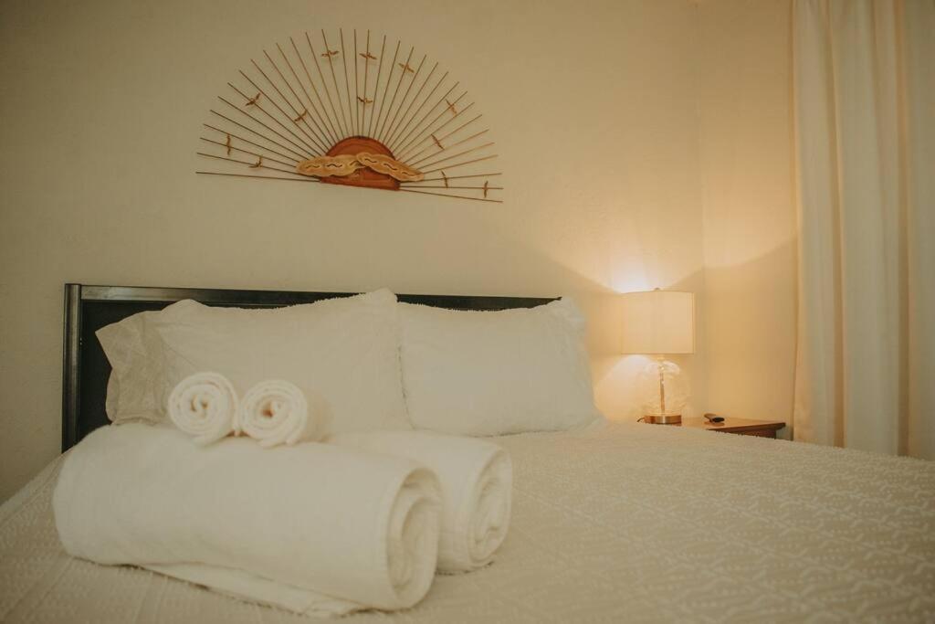 Villa Casa Charleston-3Br-2Bath-Hot Tub-Pet Friendly-No Pet Fees! Albuquerque Esterno foto