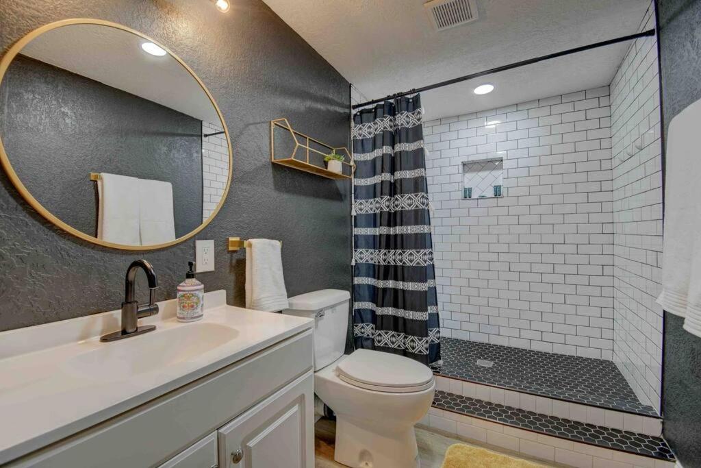 Villa Casa Charleston-3Br-2Bath-Hot Tub-Pet Friendly-No Pet Fees! Albuquerque Esterno foto